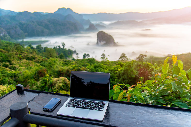 Featured image for “Digital Nomad, Voyager & travailler”